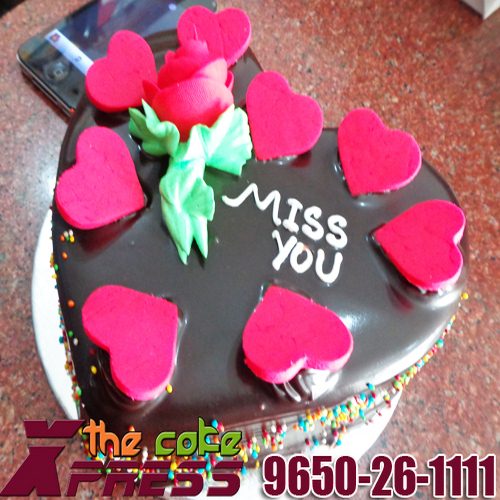 Chocolate Heart Designer Cake Delivery in Gurugram