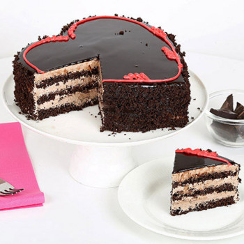Fabulous Heart Chocolate Cake Fabulous Heart Chocolate Cake