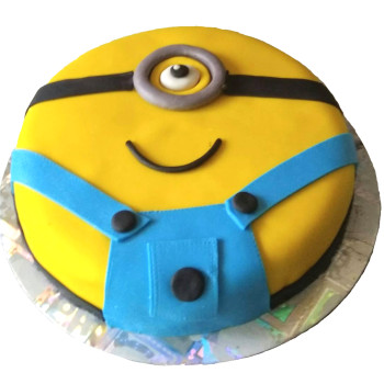Phil Minion Face Fondant Cake