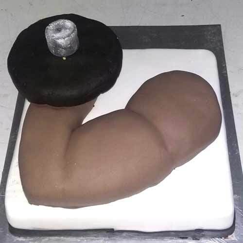 Bodybuilding Themed Fondant Cake Delivery in Gurugram