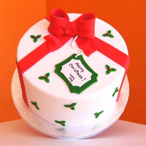 Christmas Gift Theme Fondant Cake Delivery in Gurugram Christmas Gift Theme Fondant Cake Delivery in Gurugram