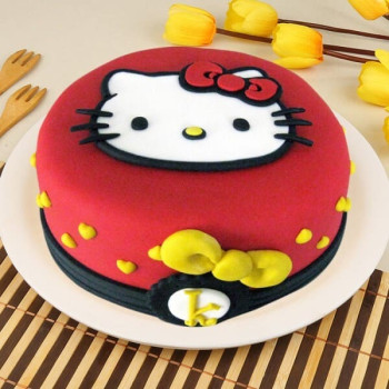 Hello Kitty Chocolate Fondant Cake