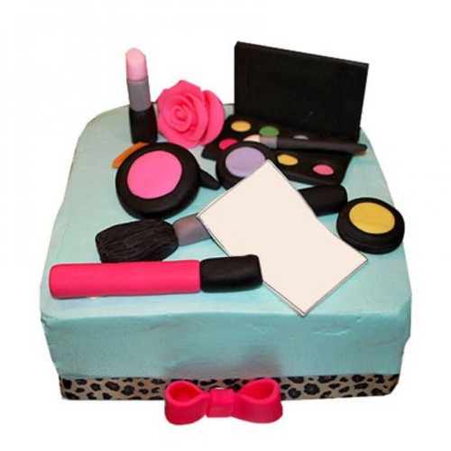 MAC Makeup Fondant Cake Delivery in Gurugram MAC Makeup Fondant Cake Delivery in Gurugram