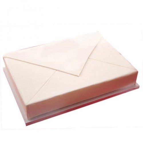 Sealed With A Kiss Fondant Cake Delivery in Gurugram