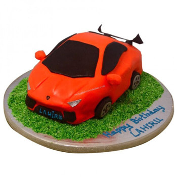 Stylish Lamborghini Car Fondant Cake Stylish Lamborghini Car Fondant Cake