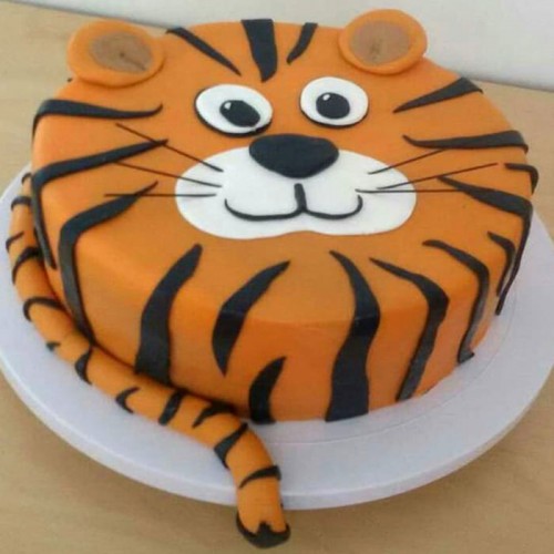 Tiger Fondant Cake Delivery in Gurugram