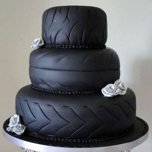 Tires Wedding Fondant Cake Delivery in Gurugram