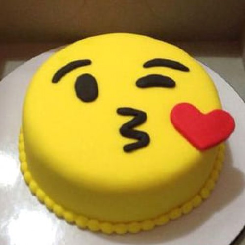 Face Blowing A Kiss Emoji Fondant Cake Delivery in Gurugram