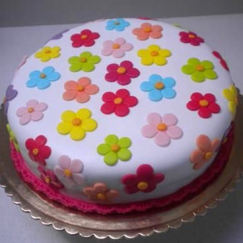 Floral Designer Fondant Cake Delivery in Gurugram