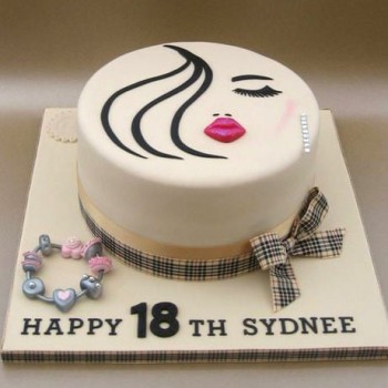 Lips & Lashes Themed 18th Birthday Cake