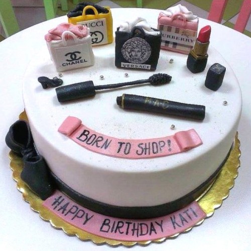 Shopaholic Theme Fondant Cake Delivery in Gurugram