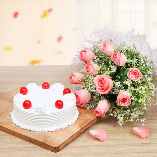 Vanilla Cake With Pink Roses Delivery in Delhi
