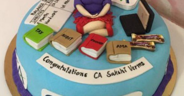 Accounting Cake | Cupcake cakes, Mini cakes, Cake decorating