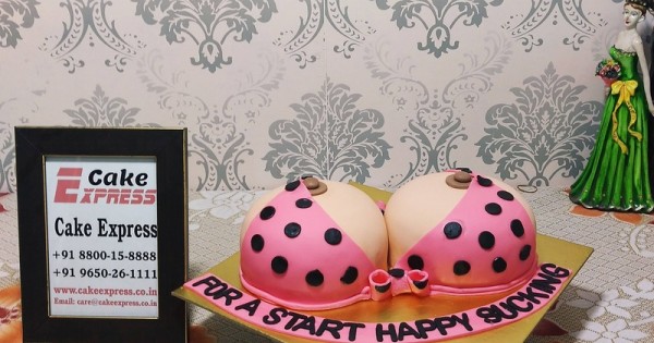 Make up themed design on a cake to order visit al aali bra… | Flickr