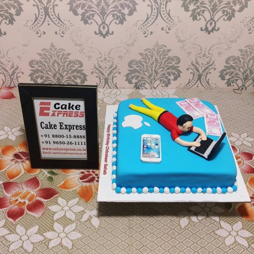Tech Guy Theme Fondant Cake Delivery in Gurugram