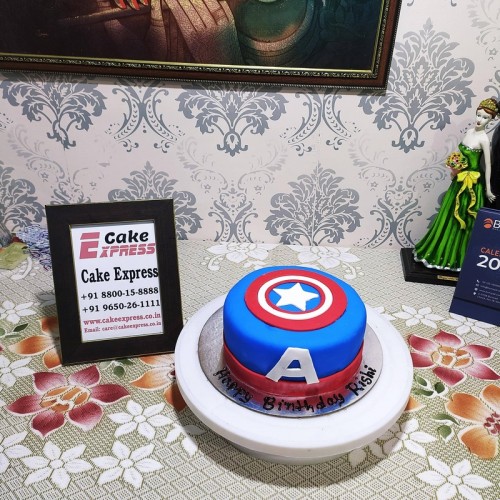 Captain America Fondant Cake Delivery in Gurugram