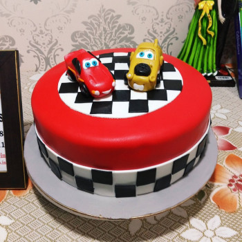 Car Race Designer Fondant Cake Car Race Designer Fondant Cake