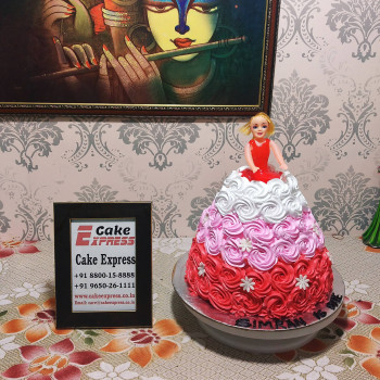 Tri Color Floral Roses Barbie Cake