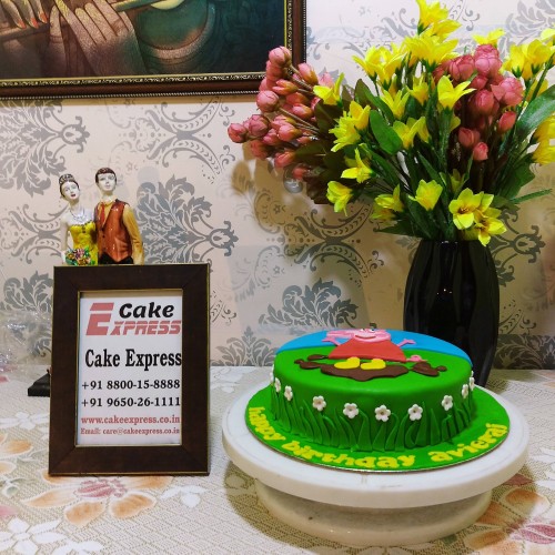 Peppa Pig Fondant Cake in Gurgaon