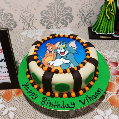 Tom and Jerry Fondant Cake Delivery in Gurugram