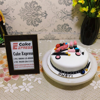 Designer Makeup Fondant Cake Designer Makeup Fondant Cake