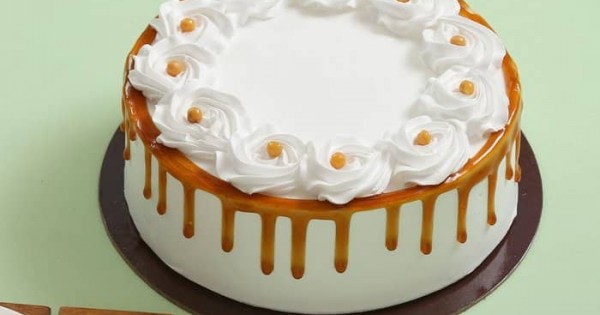 Eggless Fresh Cream Butterscotch Cake @ Best Price | Giftacrossindia