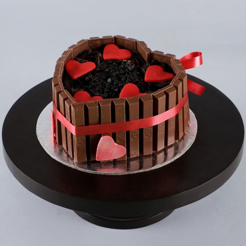 Heart Shaped KitKat Cake Delivery in Gurugram