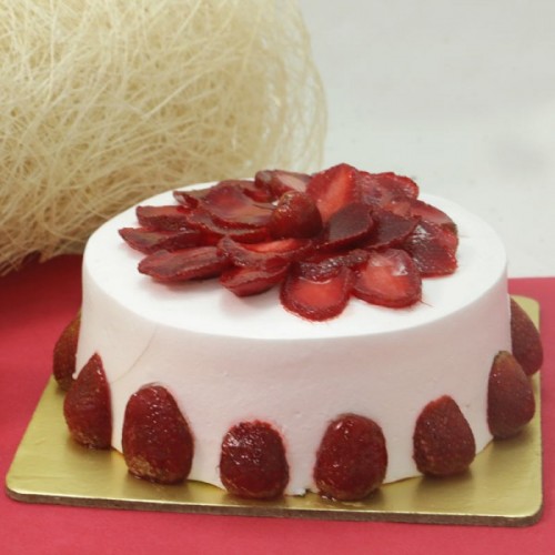 Strawberry Relish Fruit Cake Delivery in Gurugram
