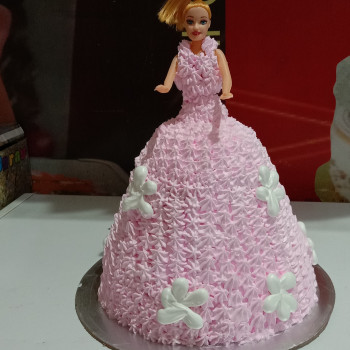 Barbie Doll Designer Cake Barbie Doll Designer Cake