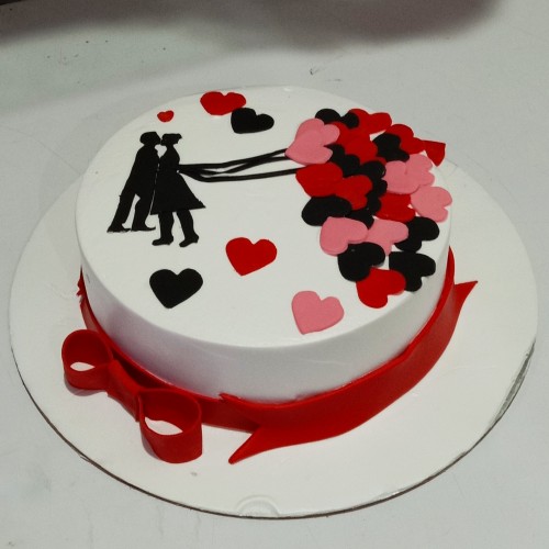 Couple Romantic Anniversary Cake Delivery in Gurugram
