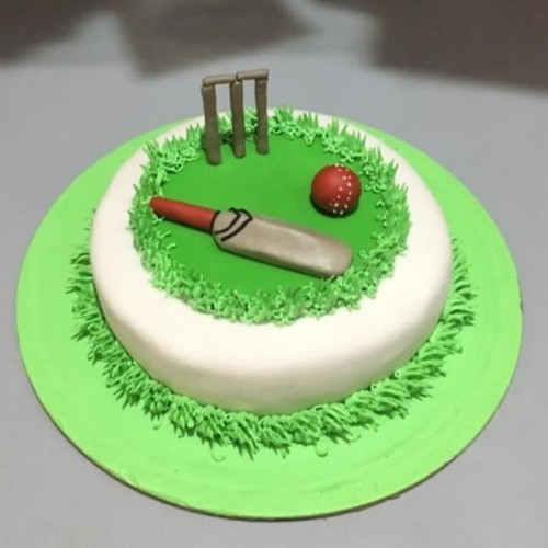 Cricket Pitch Fondant Cake Delivery in Gurugram