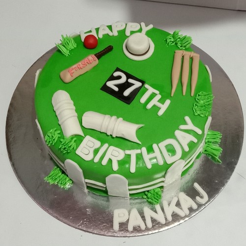 Cricket Theme Fondant Cake Delivery in Gurugram