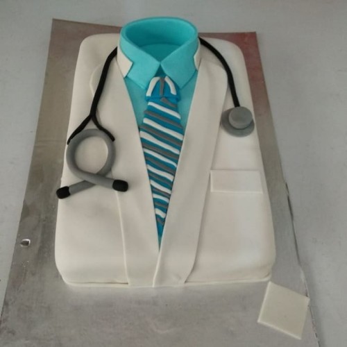 Doctor Uniform Fondant Cake Delivery in Gurugram