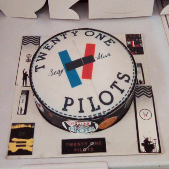 Twenty One Pilots Theme Cake Twenty One Pilots Theme Cake