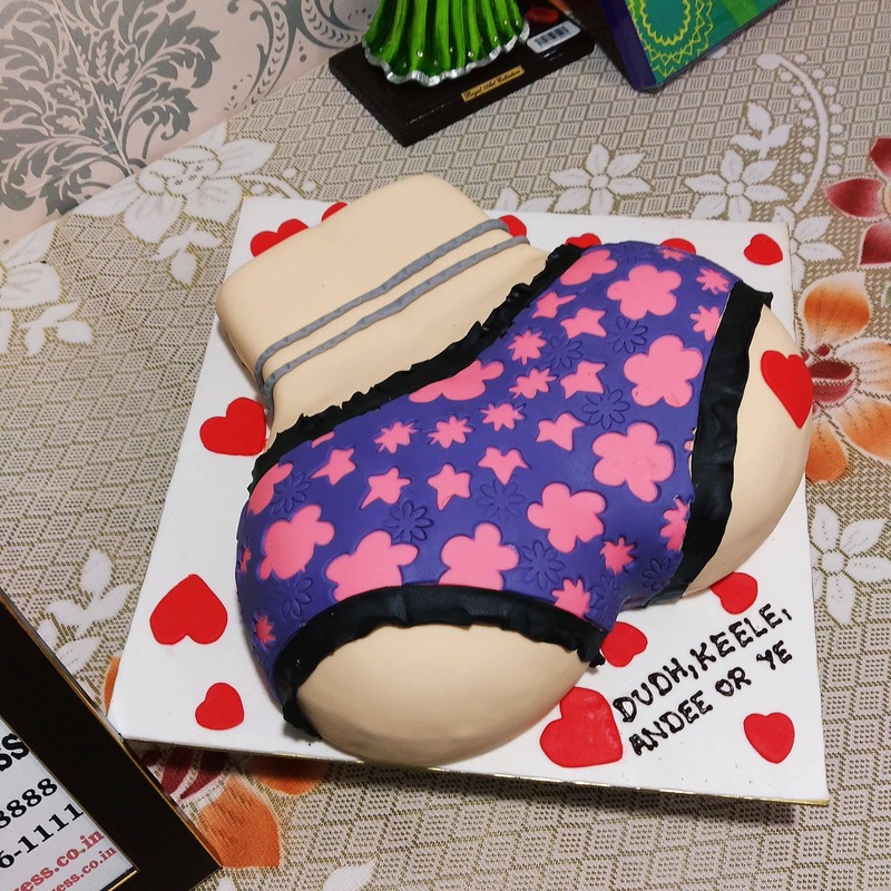 Bikini Cake