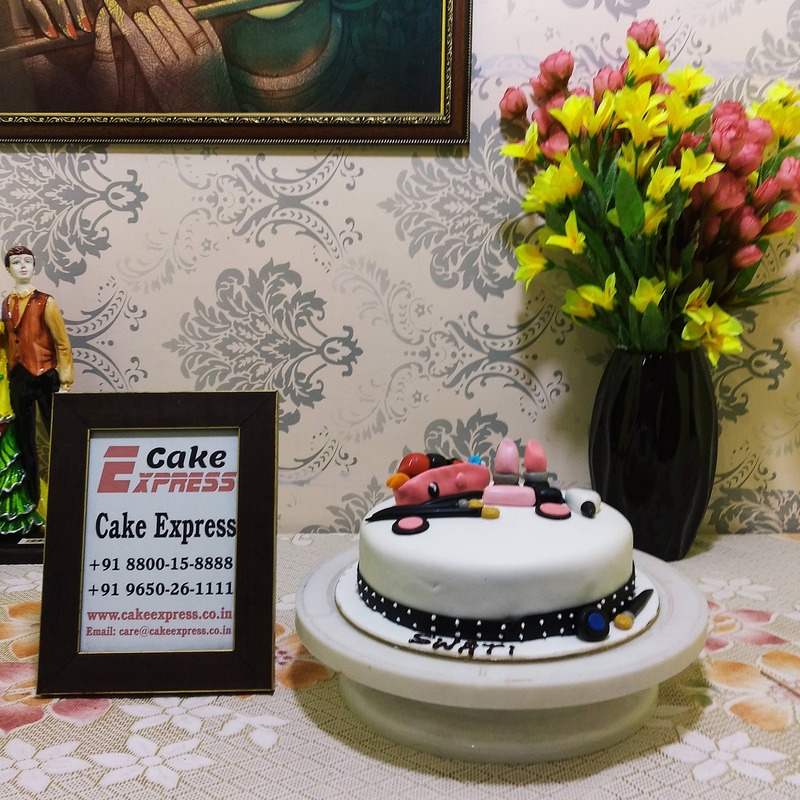 Cake Express, Thillai Nagar, Tiruchirappalli, North Indian, - magicpin |  March 2024