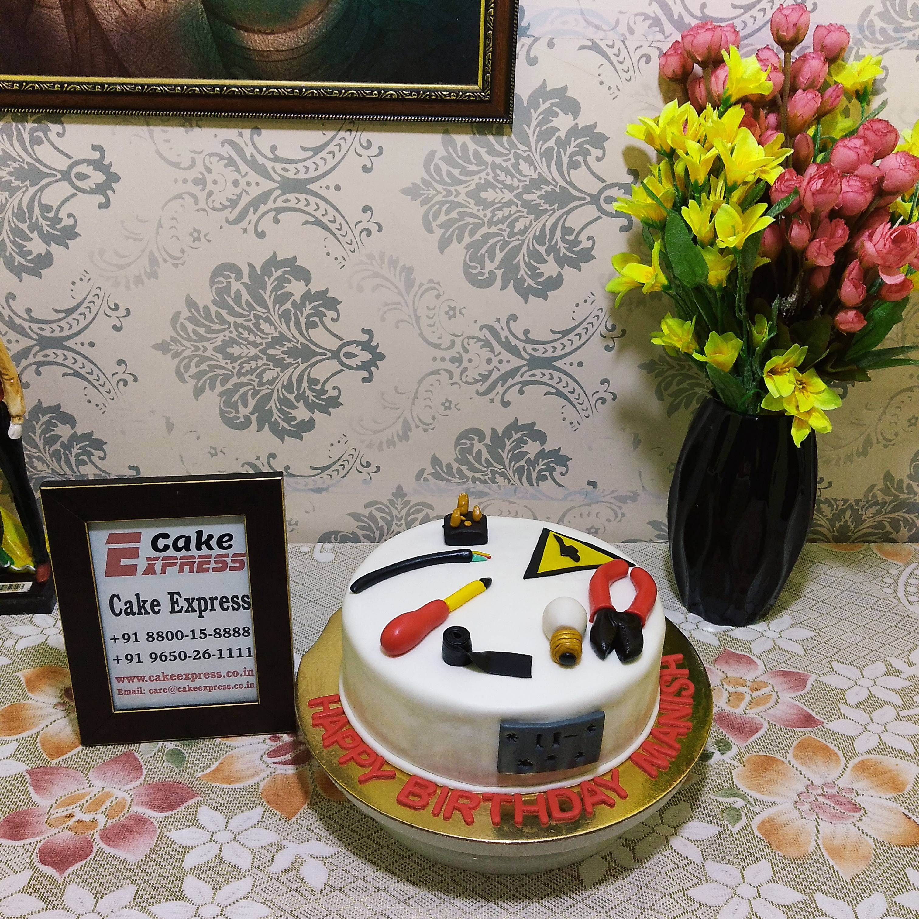 Theme cakes delivery in Hyderabad | Online cake delivery - Occasionkart