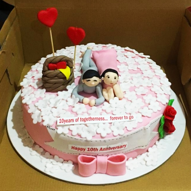10 year wedding anniversary cake | Anniversary cake, Happy anniversary cakes,  Cake